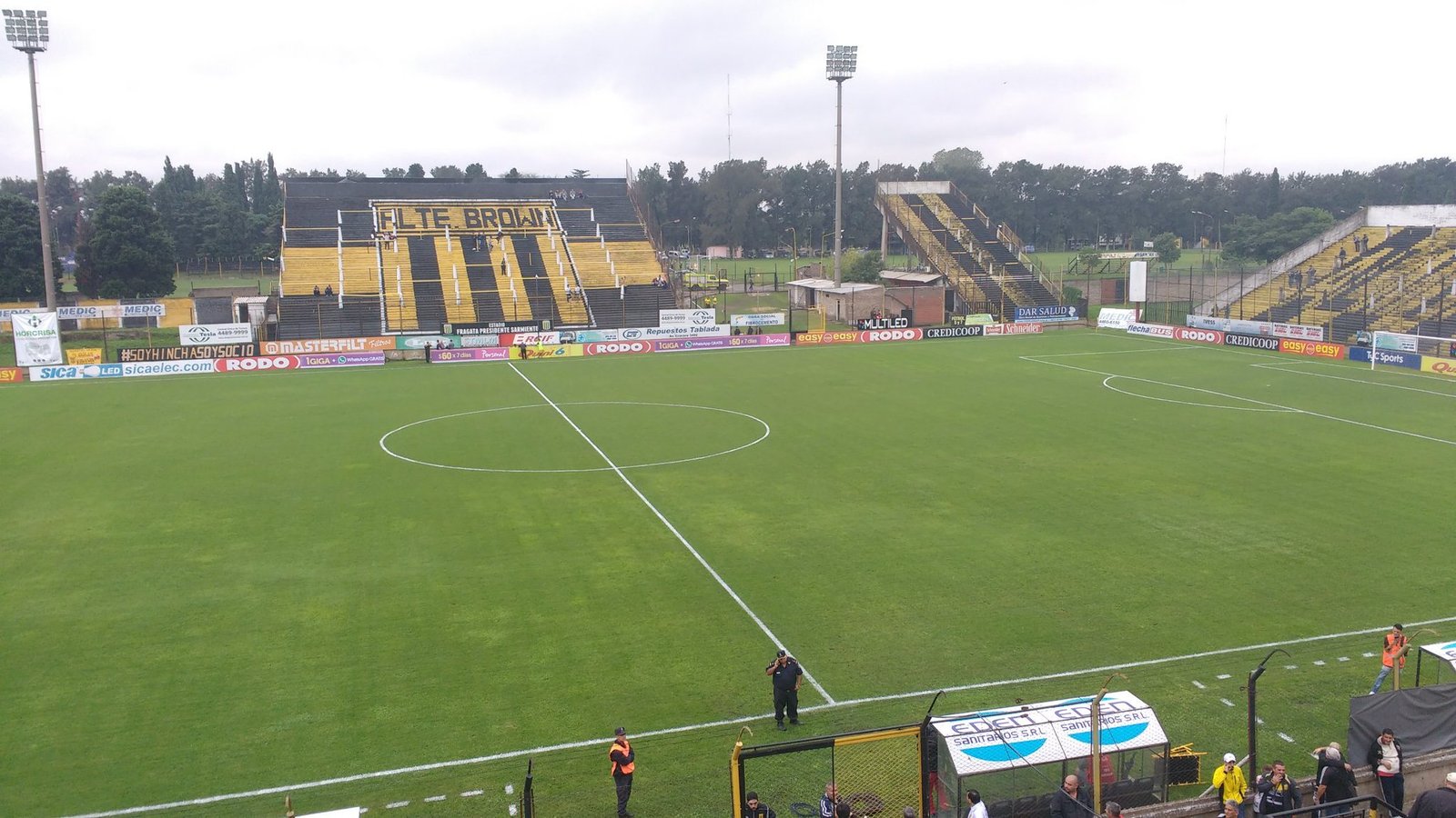 Revolución en Isidro Casanova: Almirante Brown abre sus puertas a Ferro y apunta al clásico con Deportivo Morón